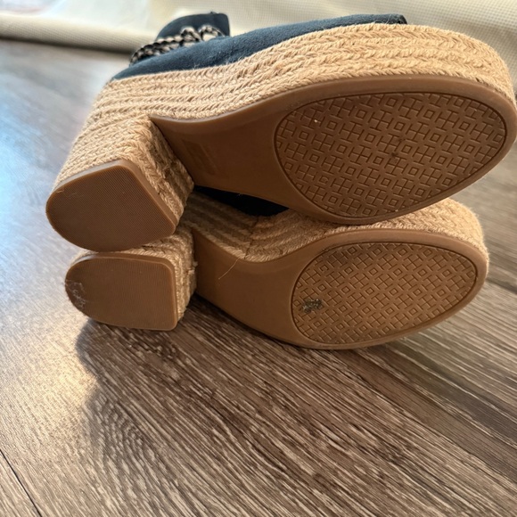 Tory Burch Positano lace-up platform espadrille sandal in blue suede - Picture 7 of 10